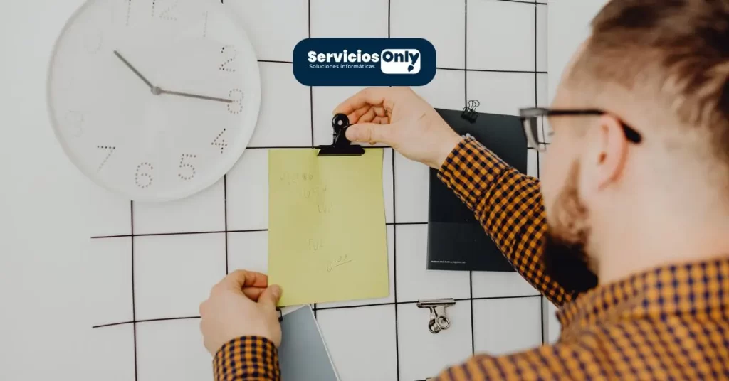 Supervisión de personal de limpieza sin llamadas ni WhatsApp