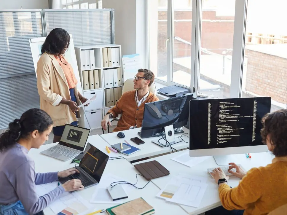 ¿Qué es un software de monitoreo de empleados?